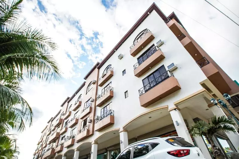 ホテル Edmundo By Oyo Rooms