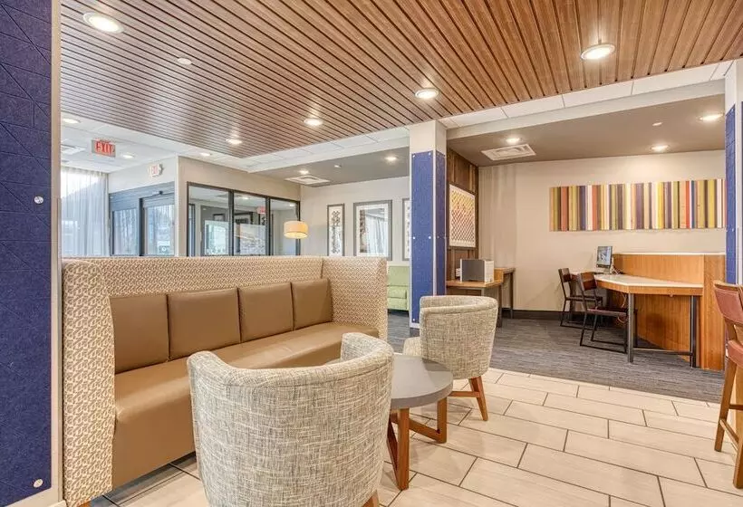 Hotelli Holiday Inn Express & Suites   Manitou Springs, An Ihg