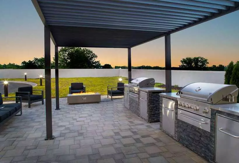 هتل Homewood Suites By Hilton Ann Arbor