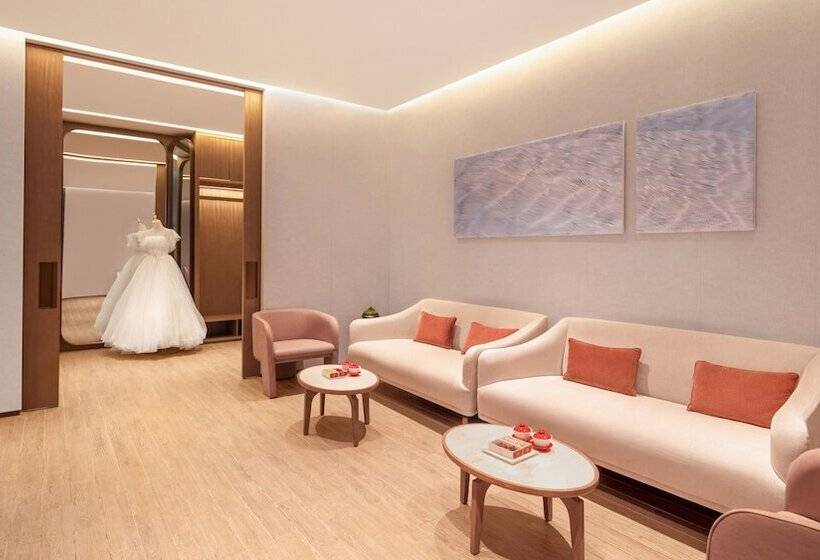 فندق Hualuxe Qingdao Licang