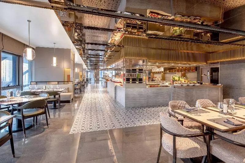 ホテル Hualuxe Qingdao Licang