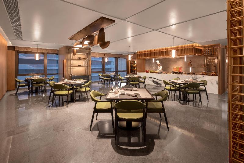 فندق Hualuxe Qingdao Licang