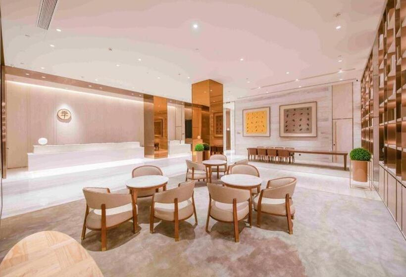 Ji Hotel Lanzhou Zhongchuan Airport