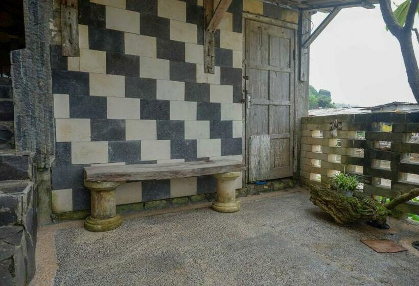 호텔 Kampoeng Drini Redpartner