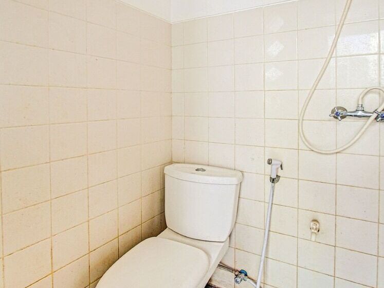 Отель Live Homestay By Oyo Rooms