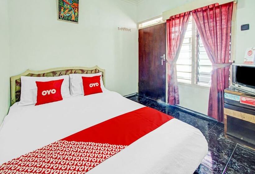 Отель Live Homestay By Oyo Rooms