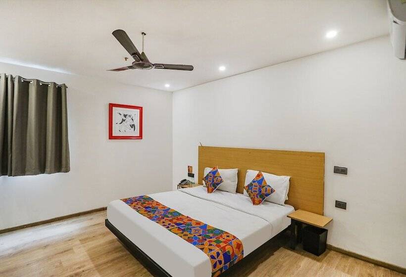 Fabhotel F9 Sector 58