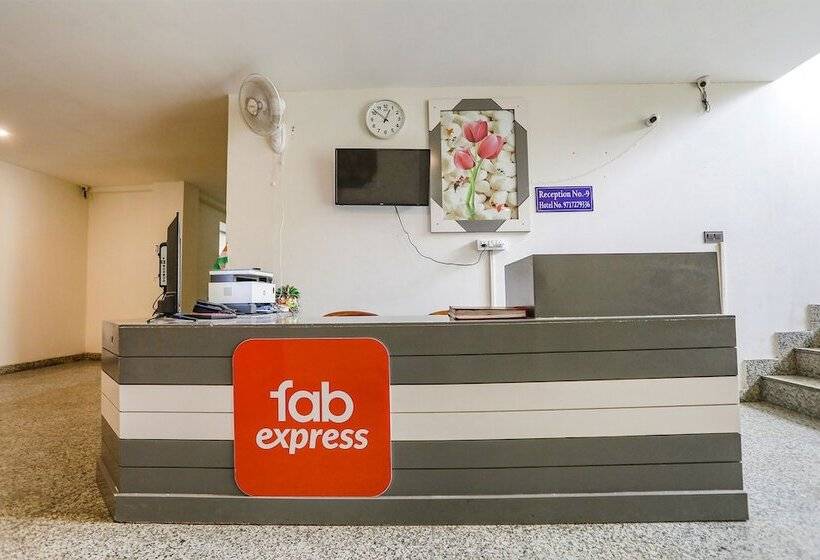 Fabhotel F9 Sector 58