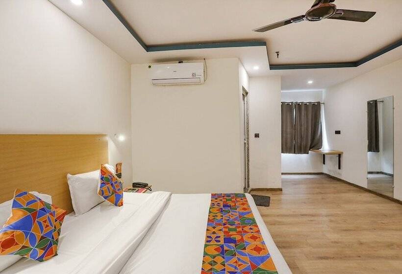 Fabhotel F9 Sector 58