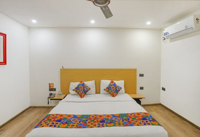 Fabhotel F9 Sector 58