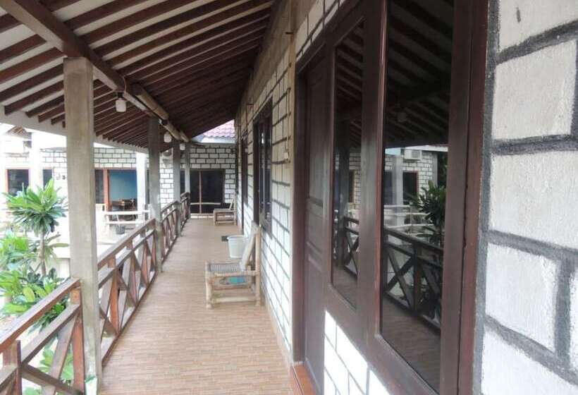 호텔 Penginapan Pratama