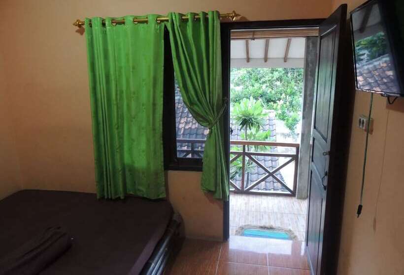 호텔 Penginapan Pratama