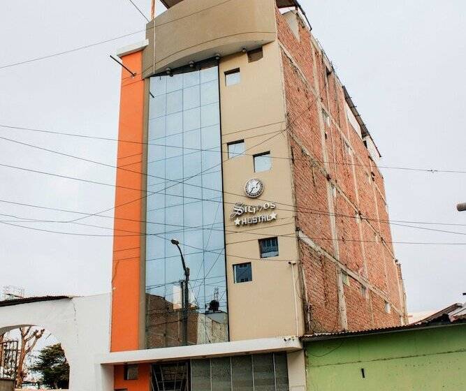 هتل Signos Trujillo