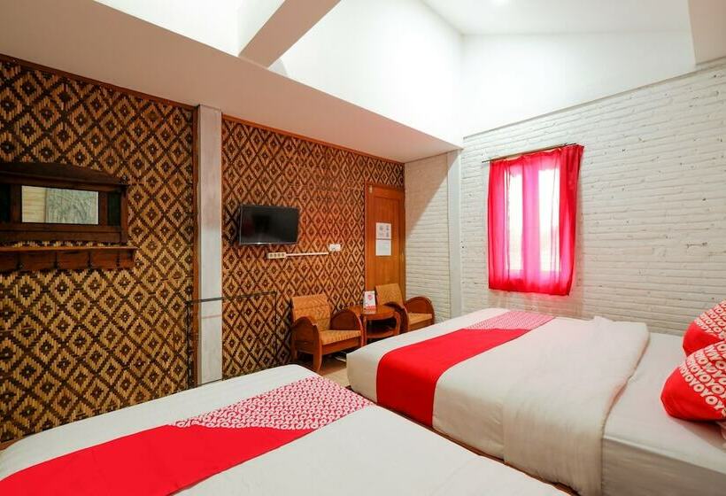 Отель Tan Jokteng Guest House Oyo Rooms