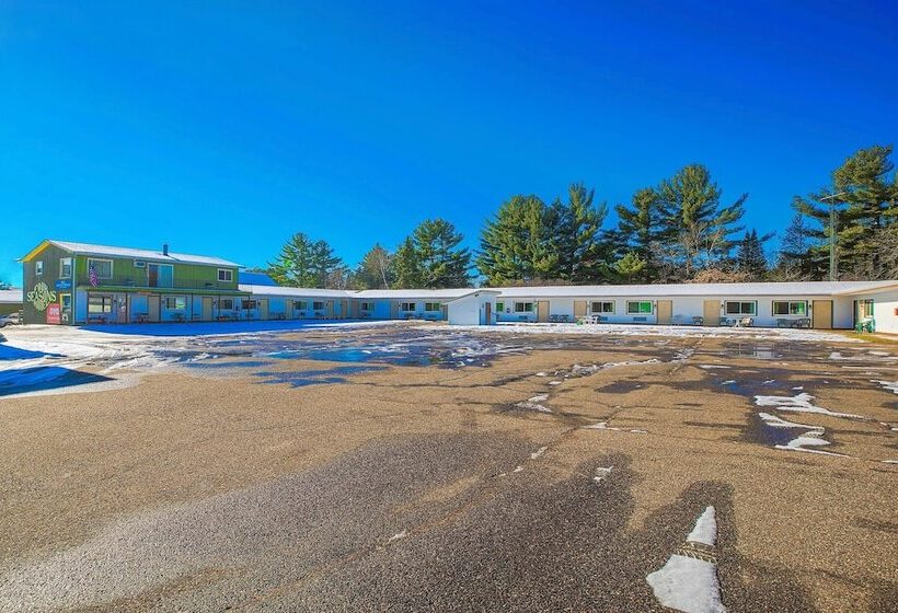 Love Hotels Tomahawk At Lake Mohawksin