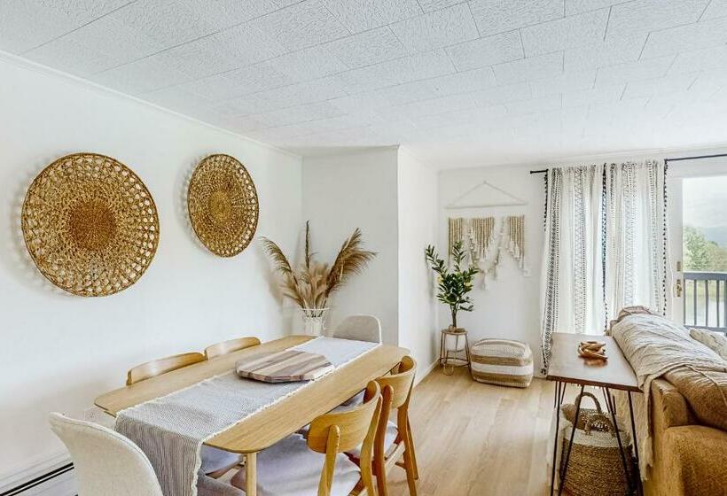 Pleasant Pond Unit B