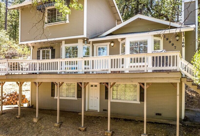 Ridgecrest Rendezvous Home With Deck