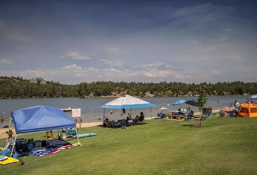 Ridgecrest Rendezvous Home With Deck