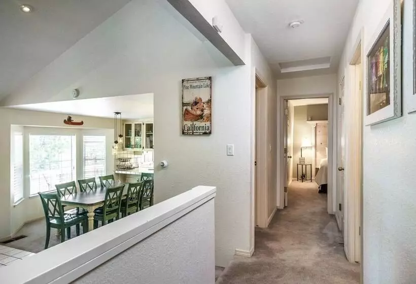 Ridgecrest Rendezvous Home With Deck