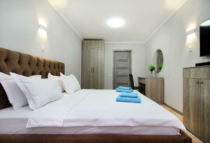 Happy And Comfortable Apartment