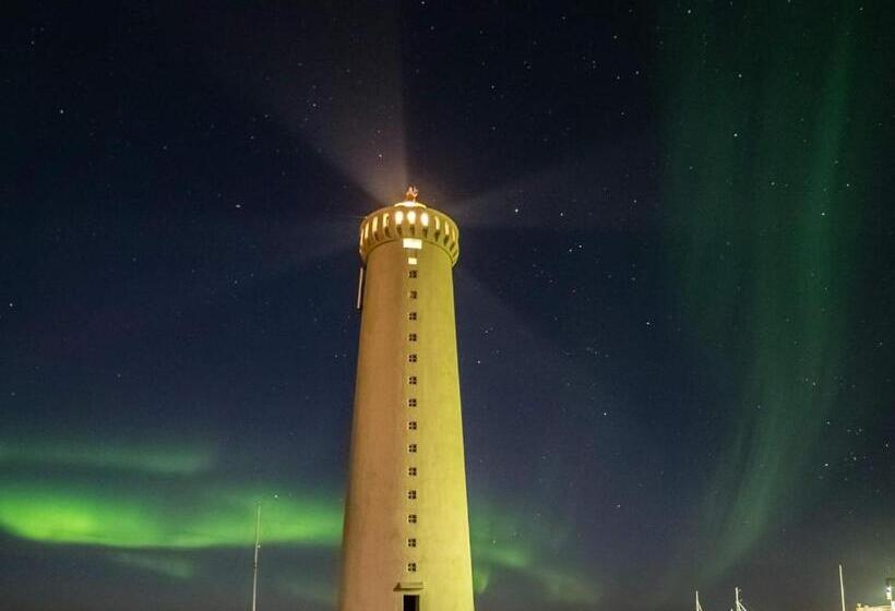 هتل Garður Apartments