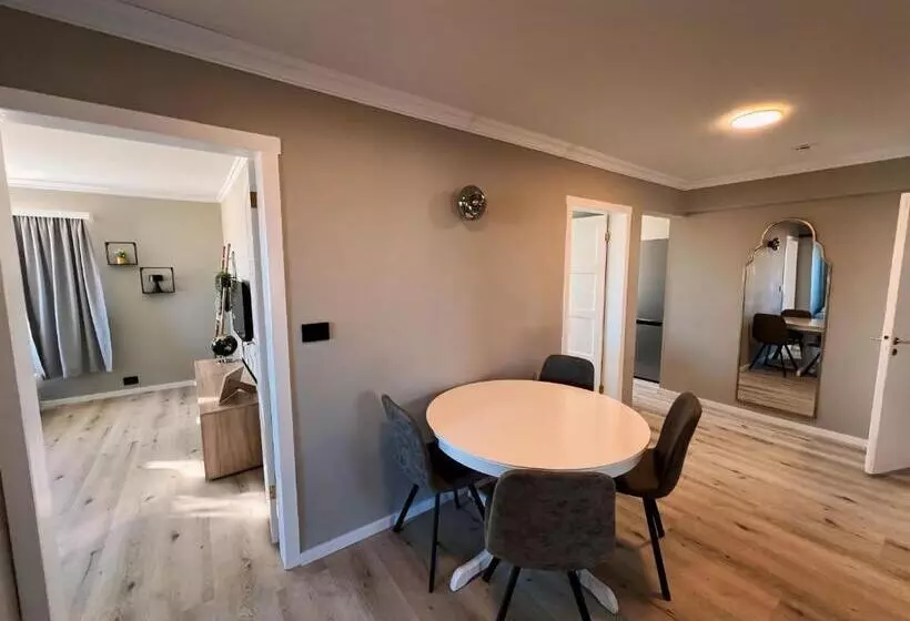 هتل Garður Apartments