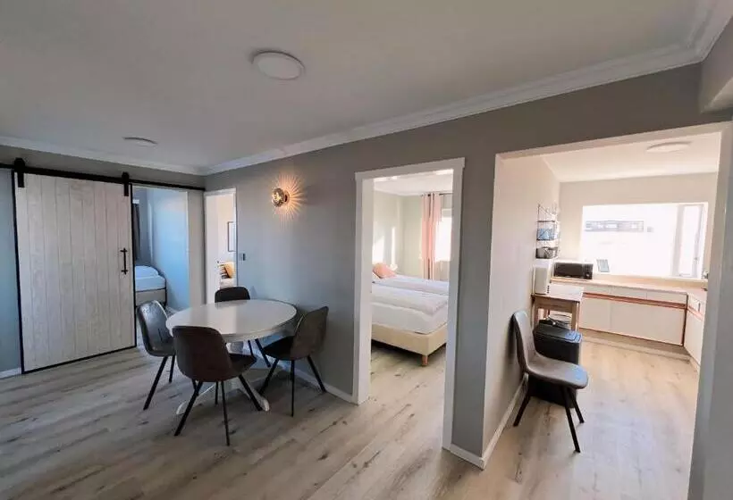 هتل Garður Apartments