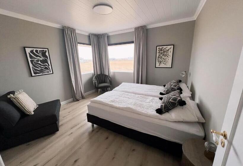 هتل Garður Apartments