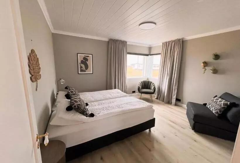 هتل Garður Apartments