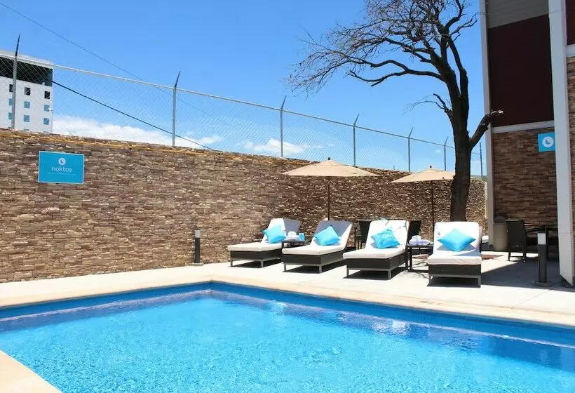 هتل Noktos Extended Coatzacoalcos