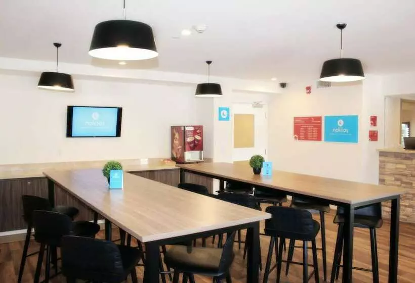 هتل Noktos Extended Coatzacoalcos