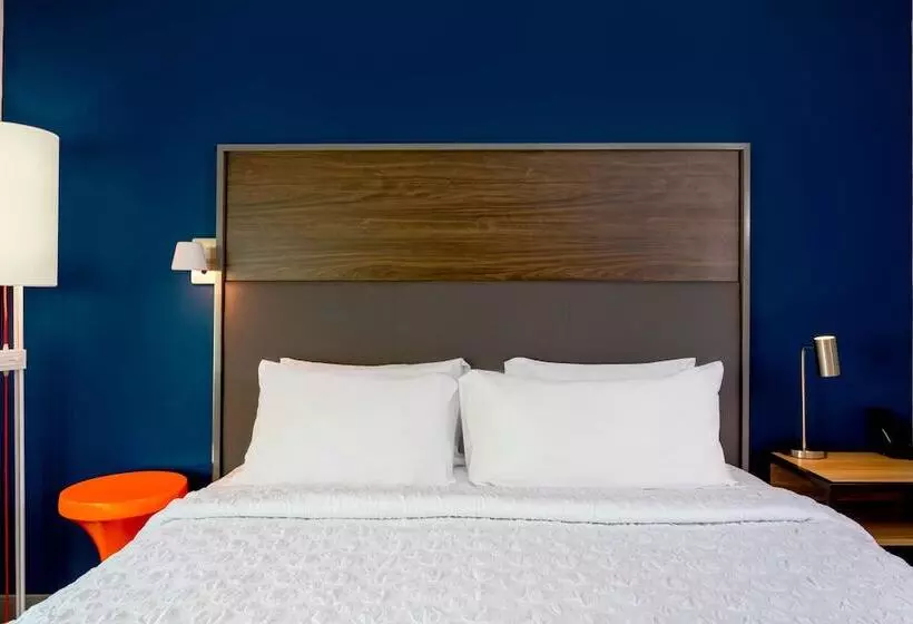 هتل Tru By Hilton Port St. Lucie Tradition