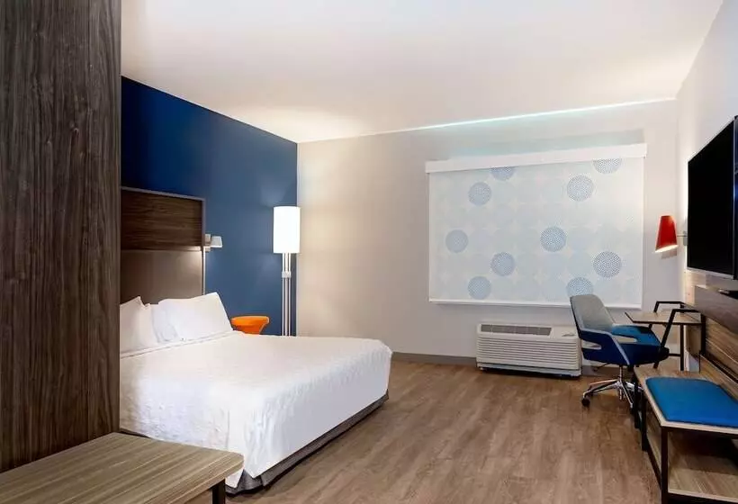 هتل Tru By Hilton Port St. Lucie Tradition