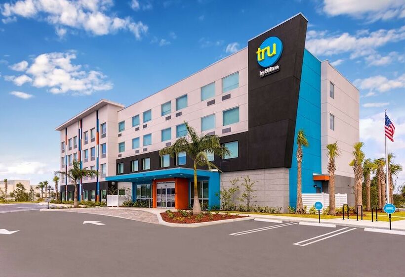 Отель Tru By Hilton Port St. Lucie Tradition
