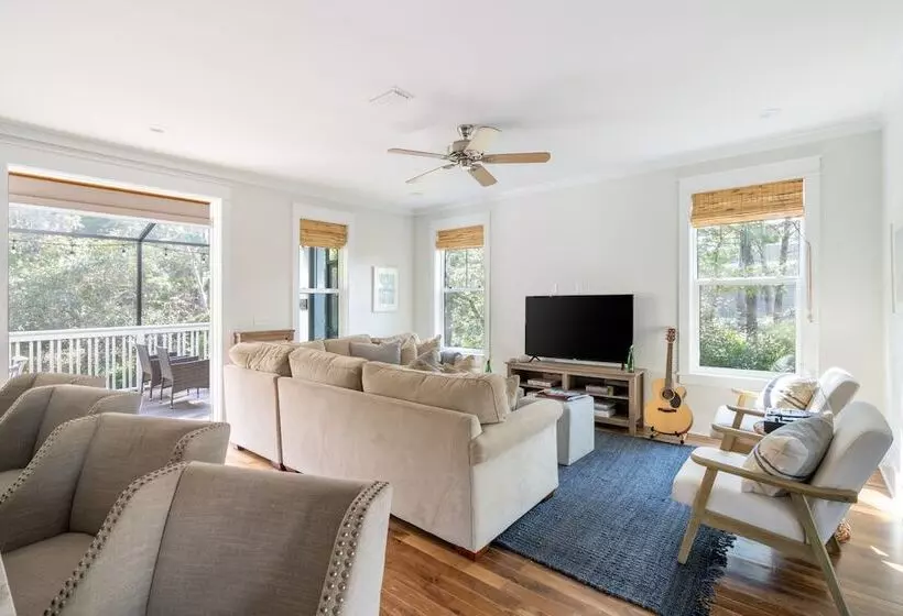 Ramona By Avantstay Sun Soaked Home W Lush Surroundings