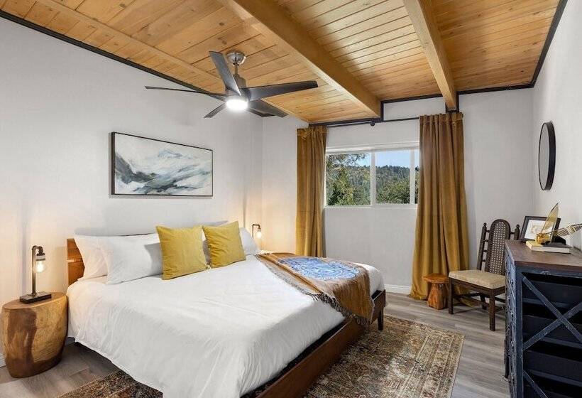 The Matterhorn Manor By Avantstay Harry Potter Inspired A Frame Home W Hot Tub Views