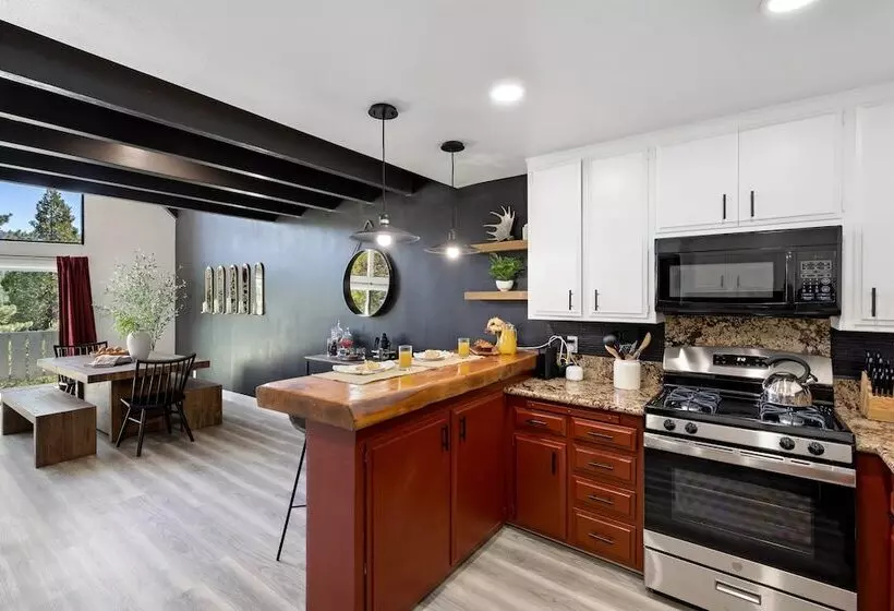 The Matterhorn Manor By Avantstay Harry Potter Inspired A Frame Home W Hot Tub Views