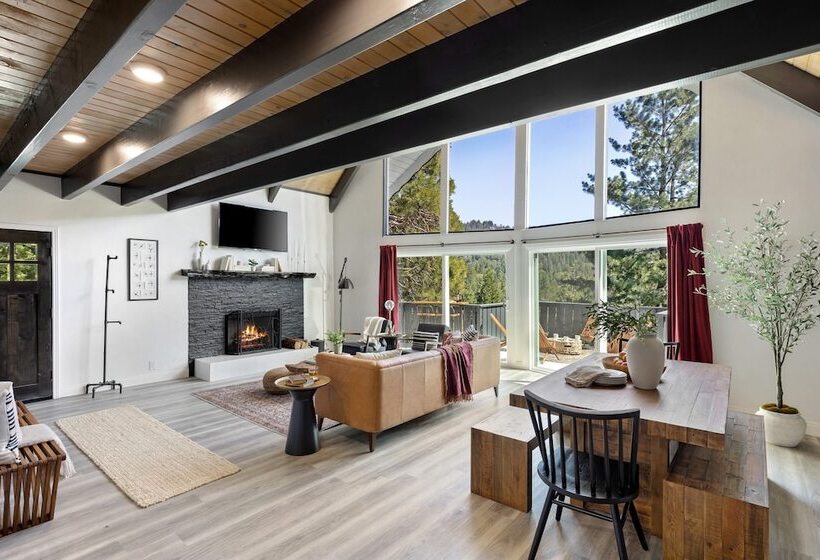 The Matterhorn Manor By Avantstay Harry Potter Inspired A Frame Home W Hot Tub Views