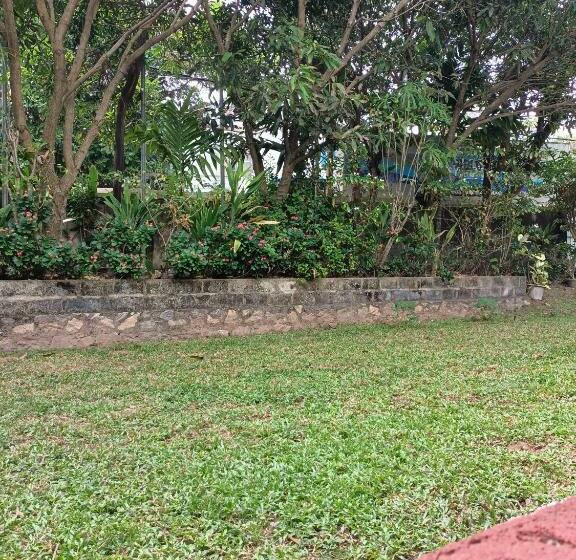 مبيت وإفطار Ranch Home Mount Lavinia