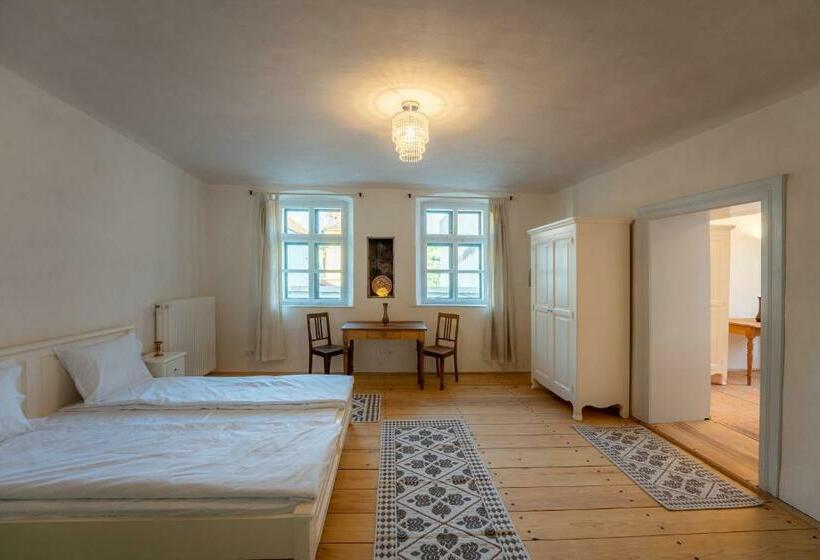 Casa Josef Bacon   La Strada