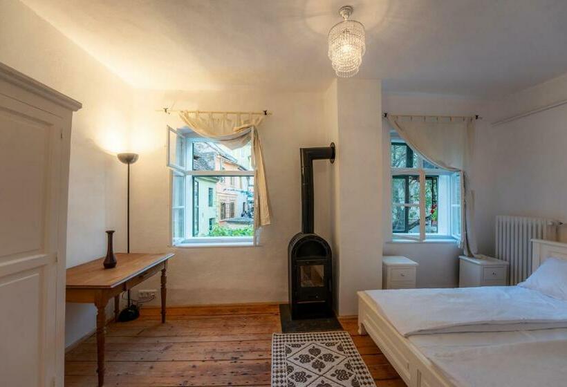 Casa Josef Bacon   La Strada