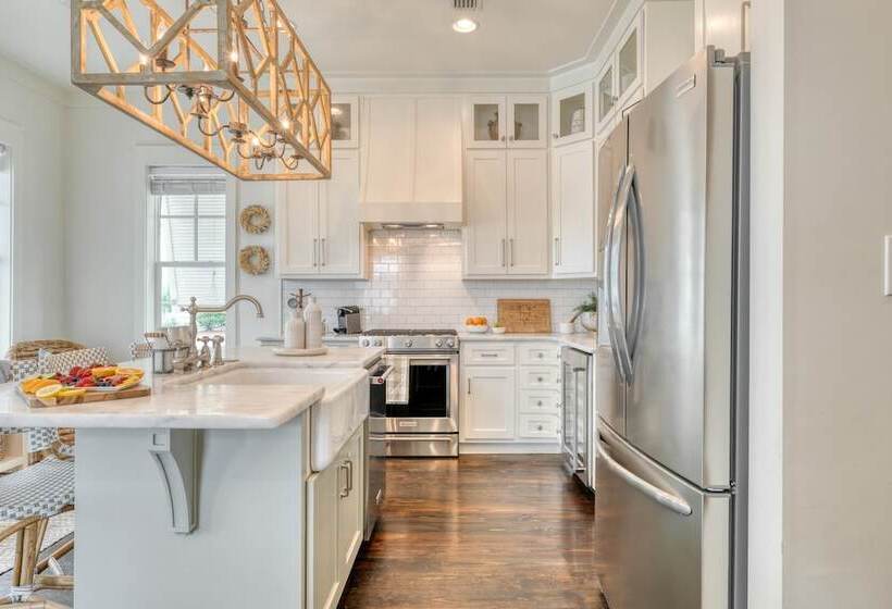 Hiker House By Avantstay Beachy 4br W Communal Pool Porch