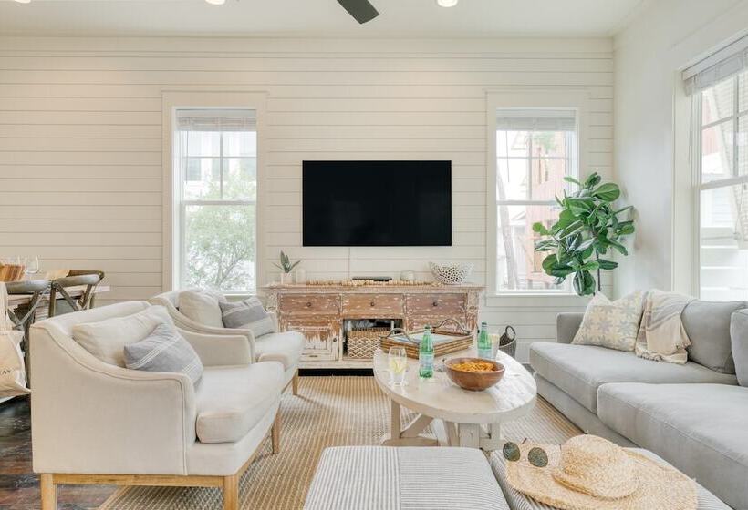 Hiker House By Avantstay Beachy 4br W Communal Pool Porch