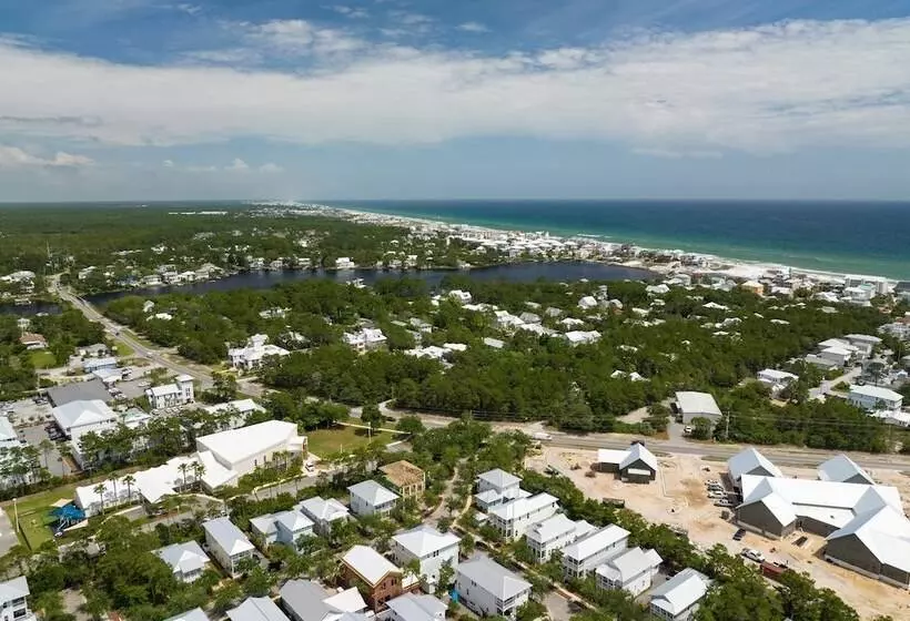 Hiker House By Avantstay Beachy 4br W Communal Pool Porch