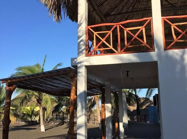 هتل Caleta Azul