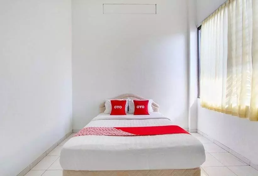 Hotelli Oyo 91473 Wisma Husada 1 Semarang