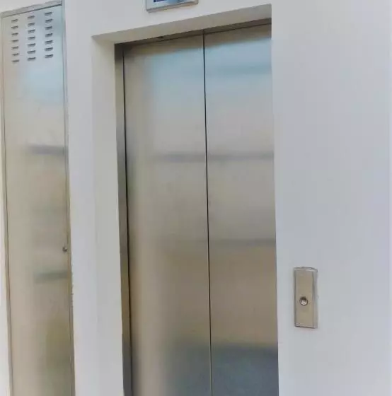 هتل Sole Suites