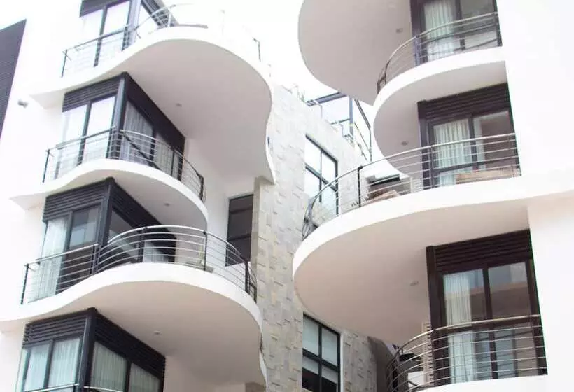 هتل Sole Suites