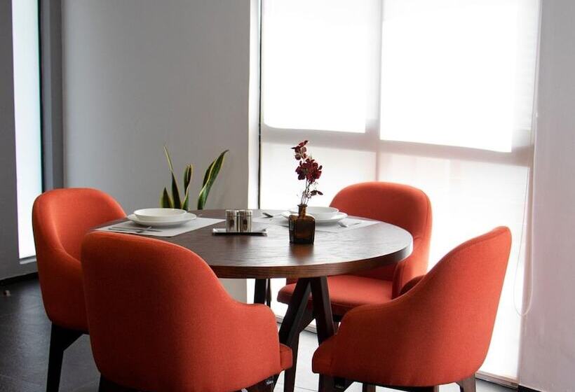 فندق Sole Suites