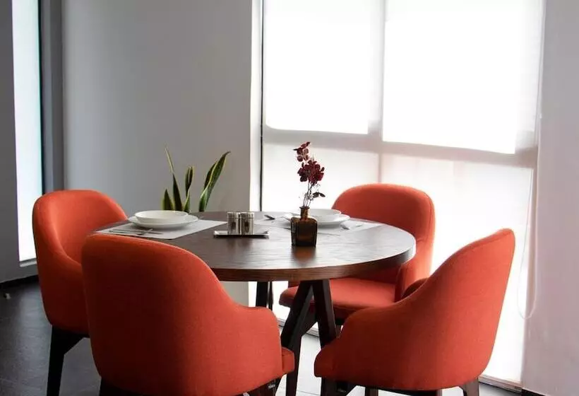 هتل Sole Suites